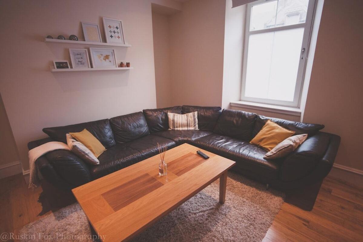 Apartment B Aberdeen Buitenkant foto